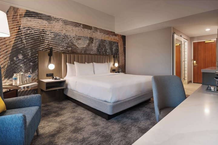 Room 20 of 82